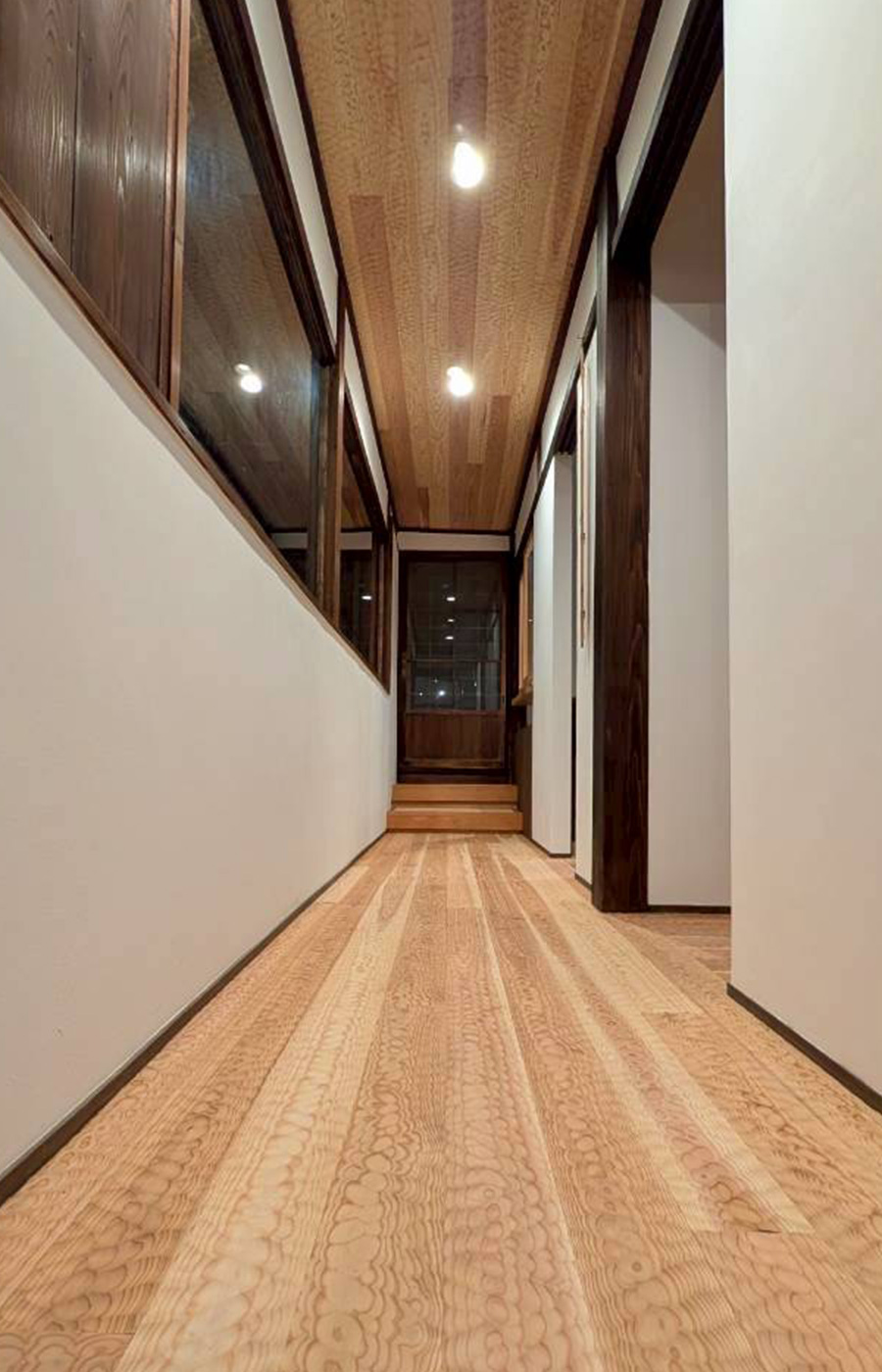 寺町コモンズ名古屋東桜 本堂に向かう廊下